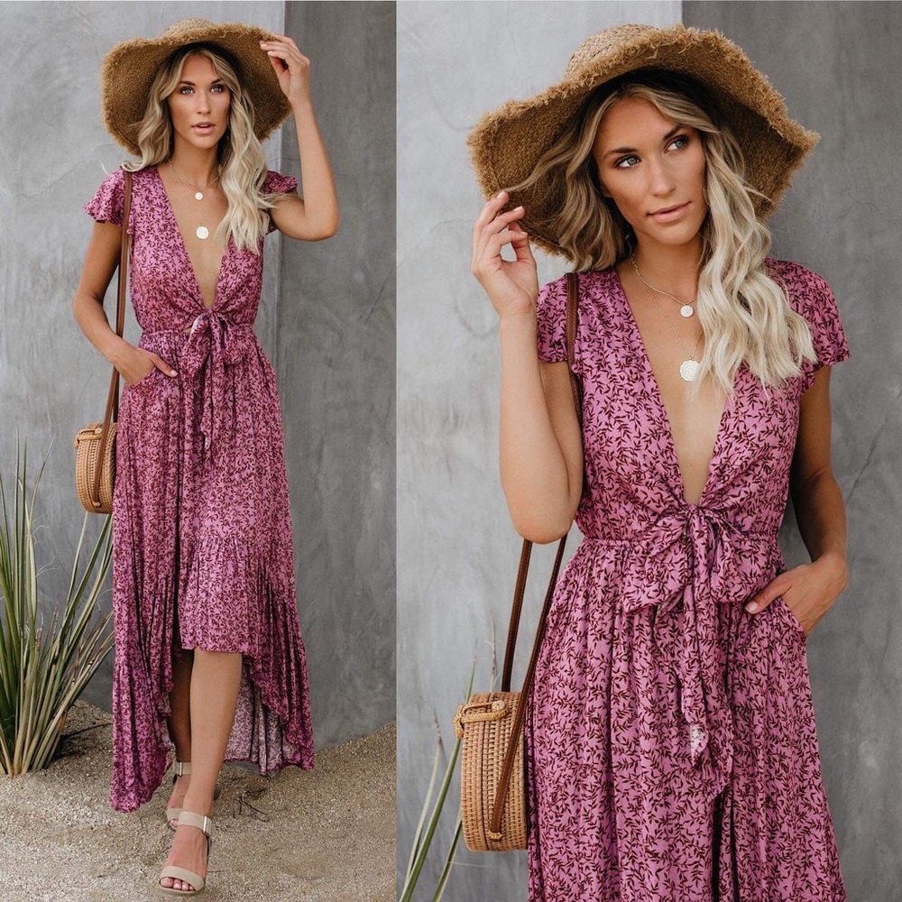 VICI Collection More To Love High Low Pocketed Tie Maxi Dress